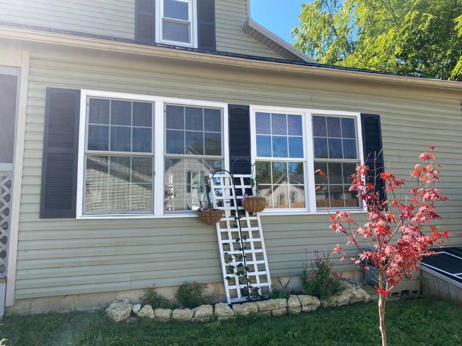 Solar Roof, Eco-Friendly Home Baltimore Exterior photo